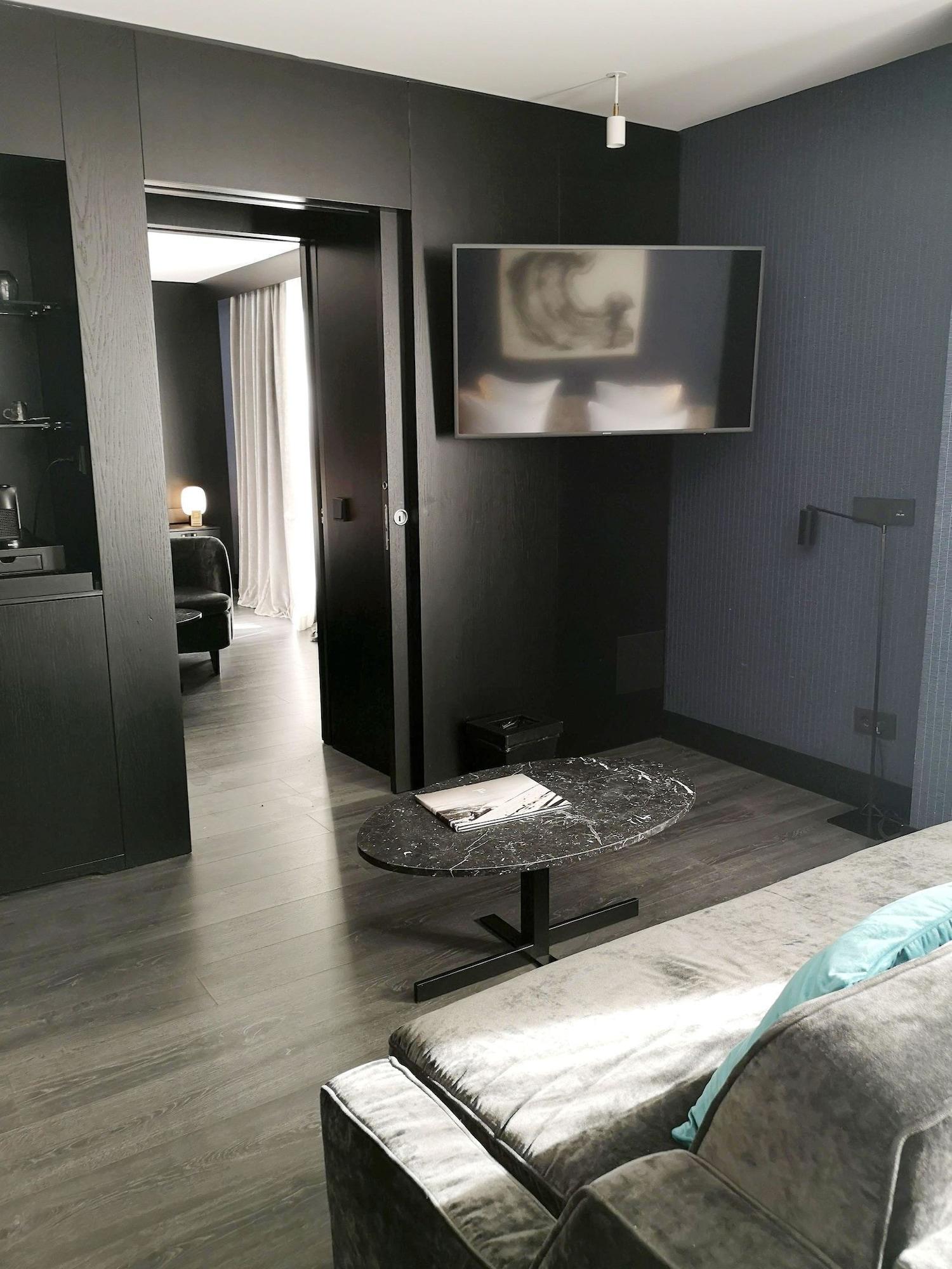 Casa Almagro By The Pavilions Hotels & Resorts