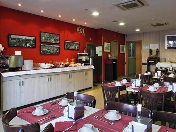 Yomo Hostal Bcn Port