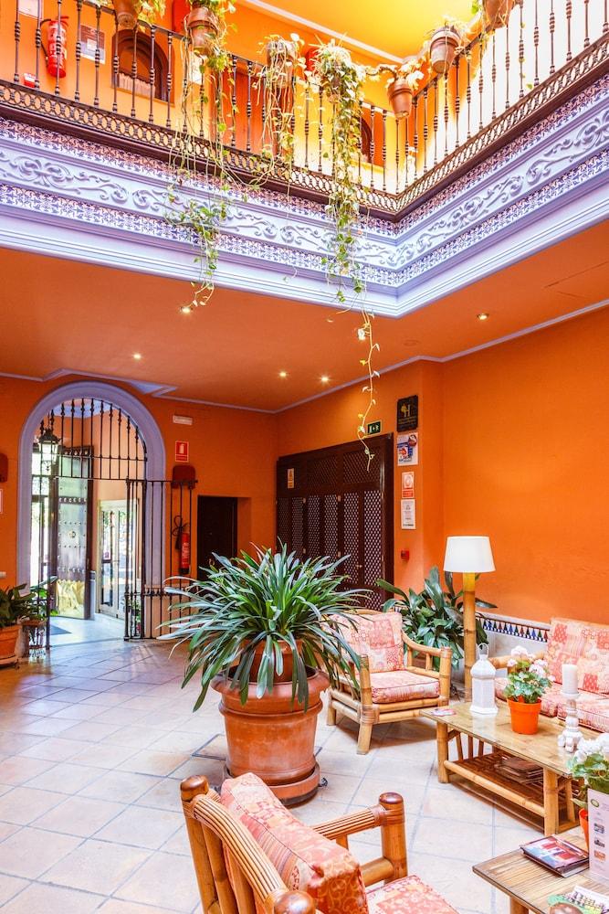 Hotel Patio De La Alameda