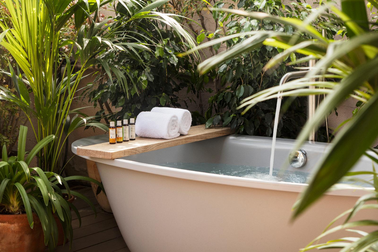 Alexandra Barcelona Hotel, Curio Collection By Hilton