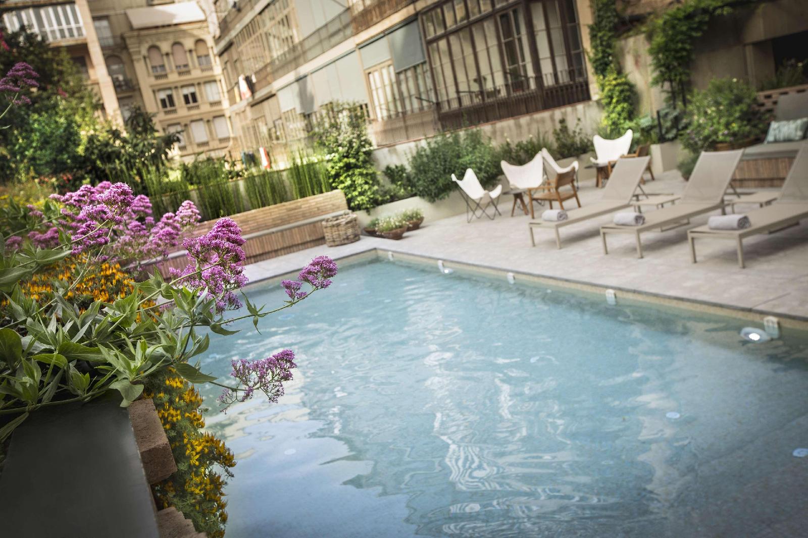 Alexandra Barcelona Hotel, Curio Collection By Hilton
