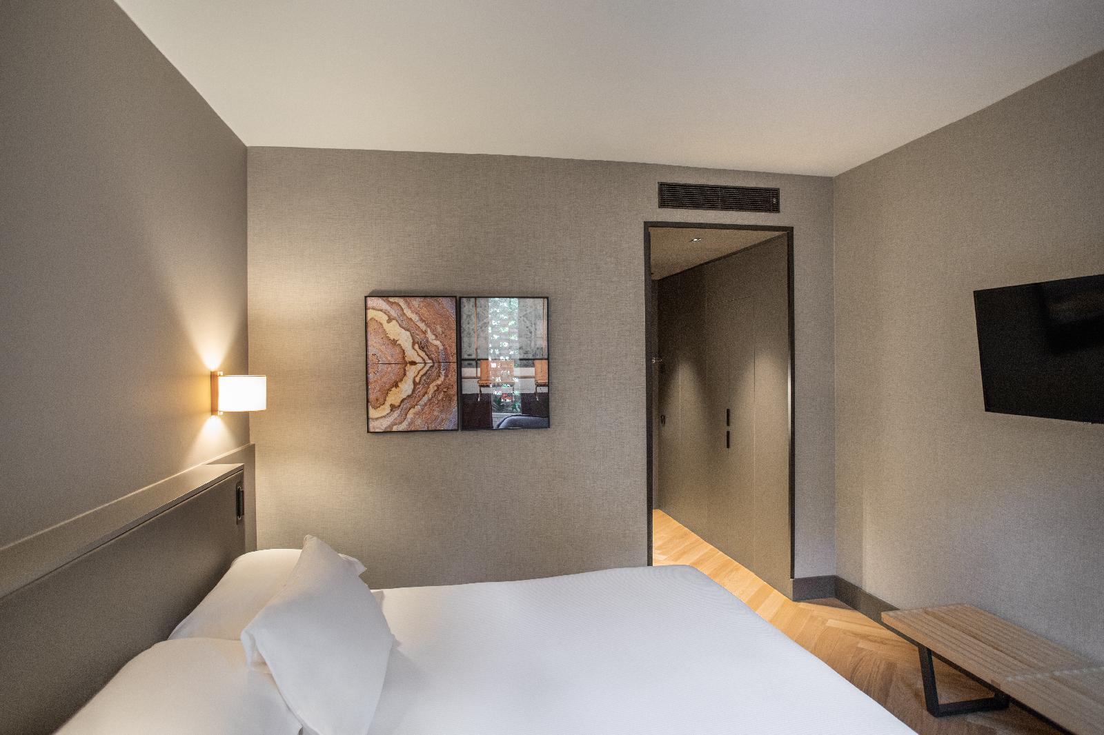 Alexandra Barcelona Hotel, Curio Collection By Hilton