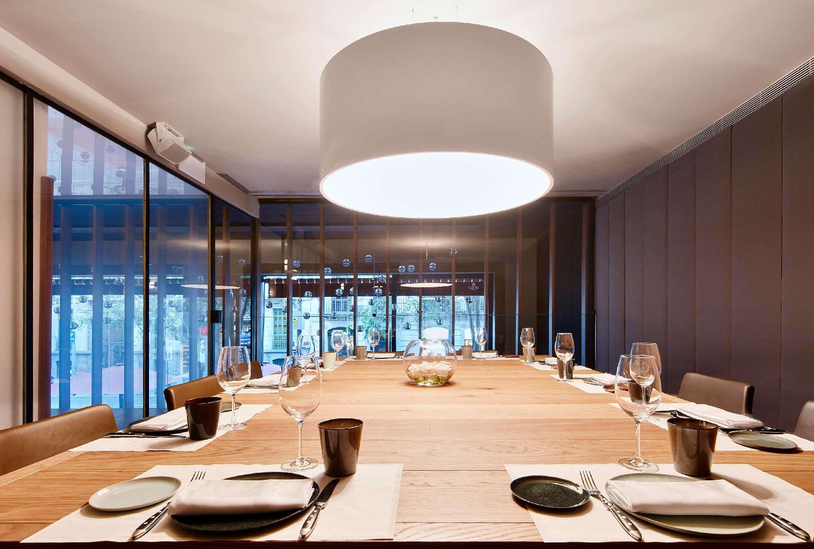 Alexandra Barcelona Hotel, Curio Collection By Hilton