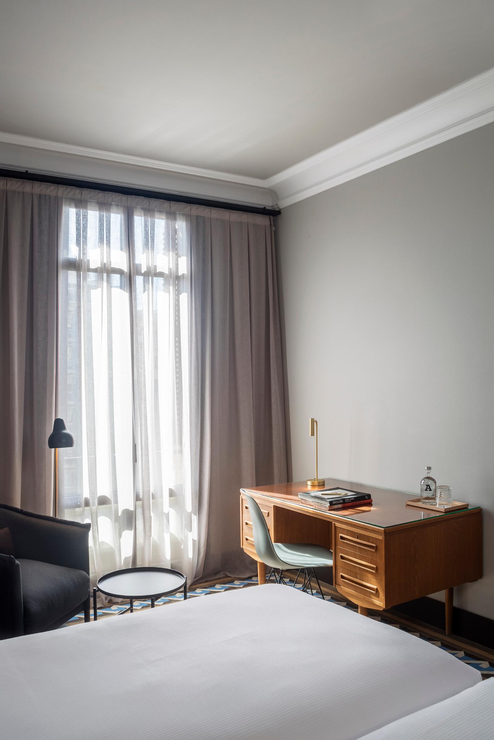 Alexandra Barcelona Hotel, Curio Collection By Hilton