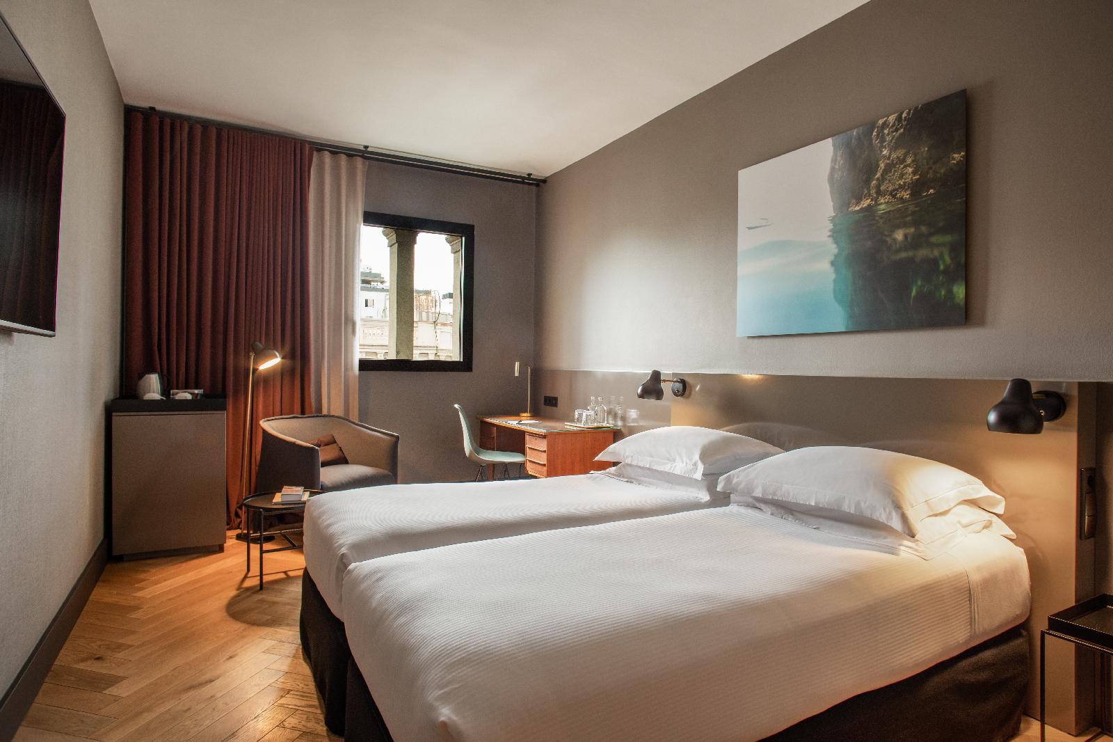 Alexandra Barcelona Hotel, Curio Collection By Hilton