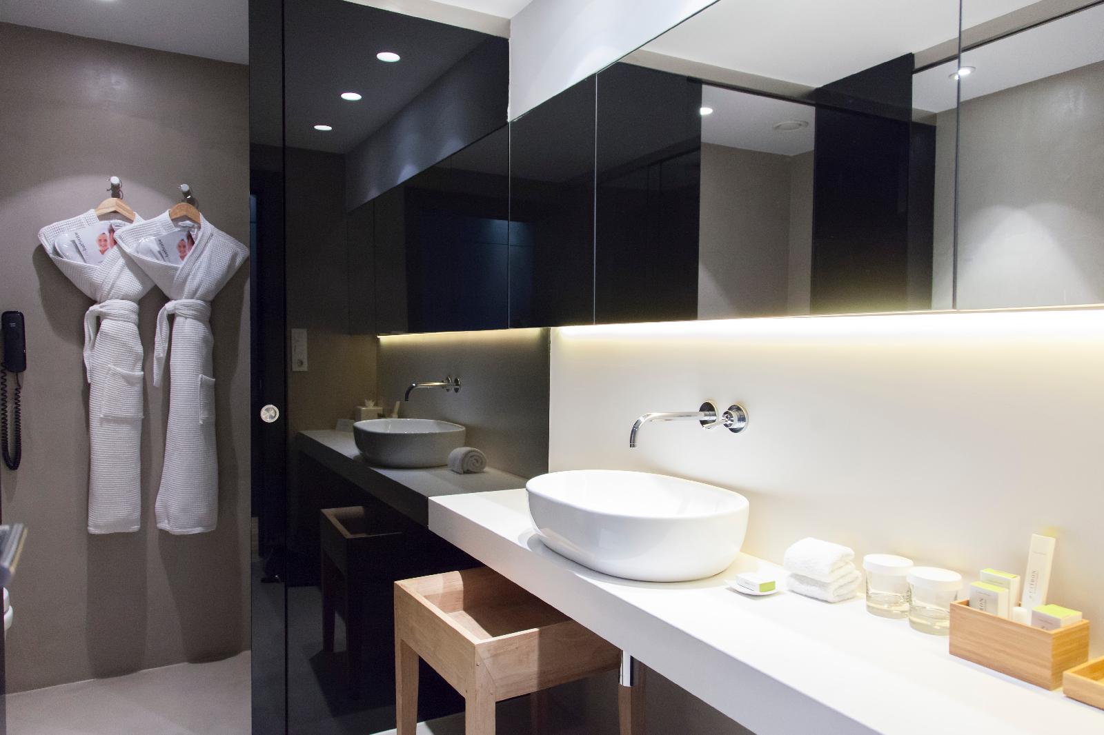 Alexandra Barcelona Hotel, Curio Collection By Hilton