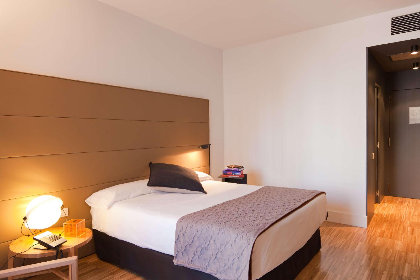 Alexandra Barcelona Hotel, Curio Collection By Hilton