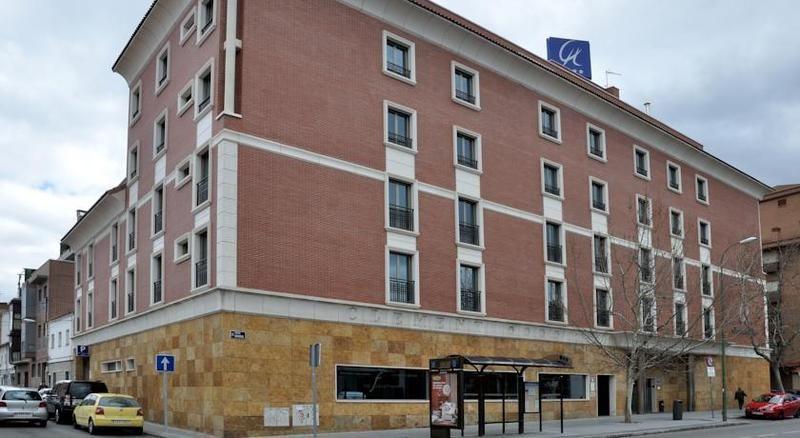 Clement Barajas Hotel