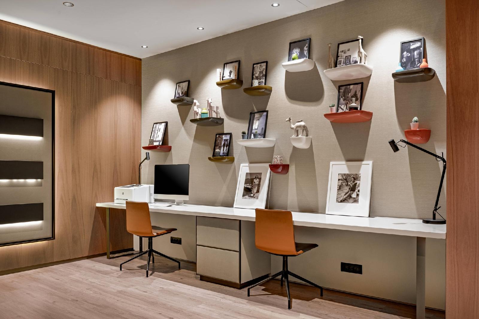 Ac Hotel Diagonal L'illa By Marriott