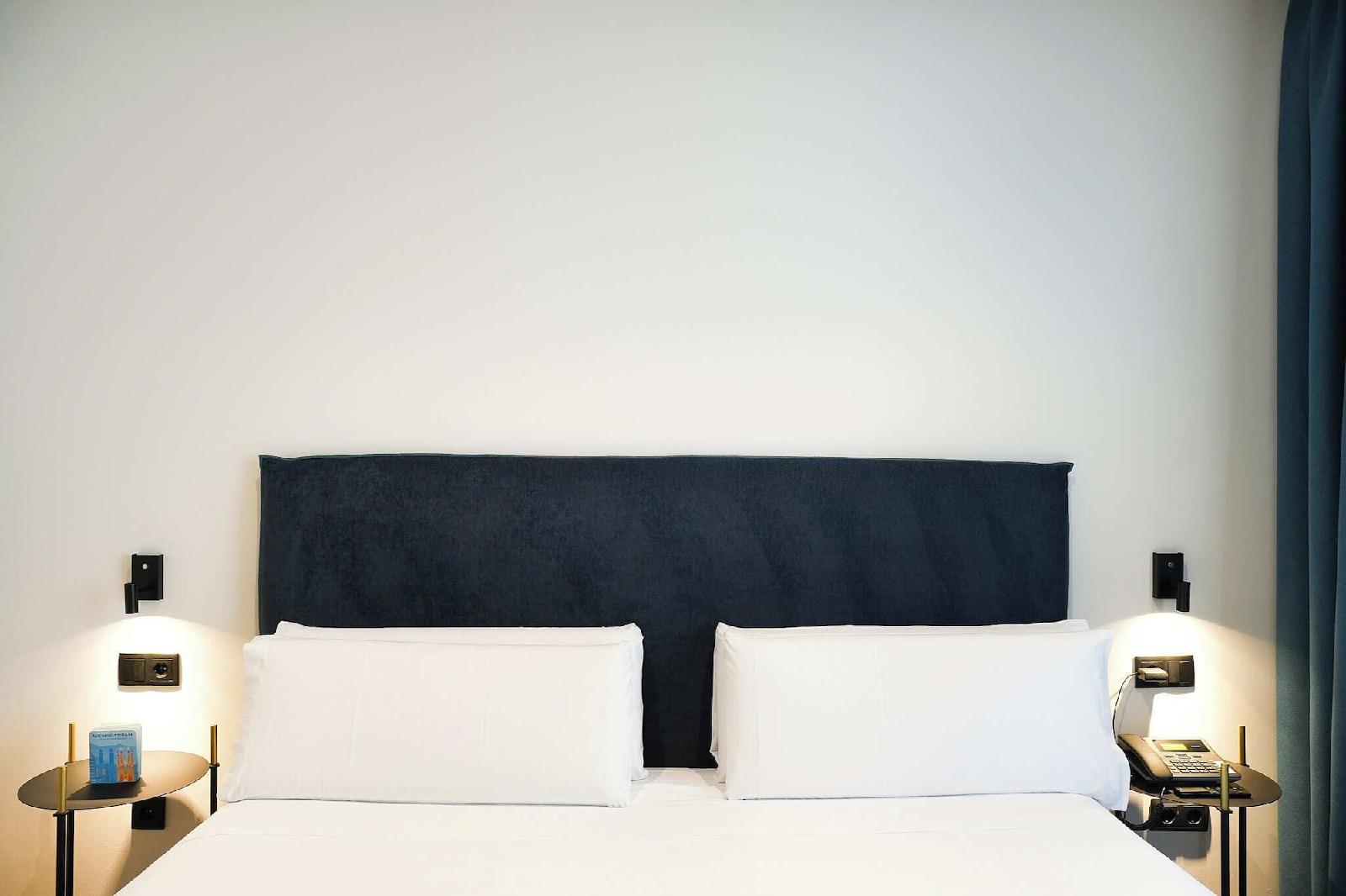 Arenas Atiram Hotels