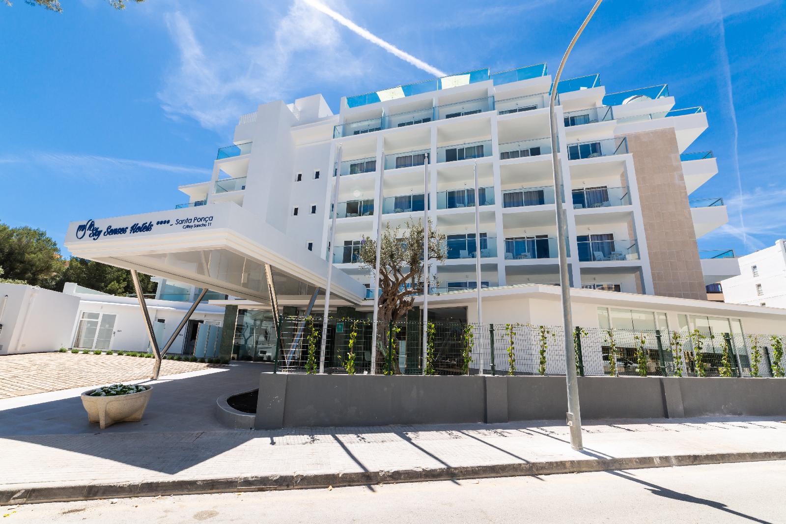 Reverence Life Hotel - Adults Only