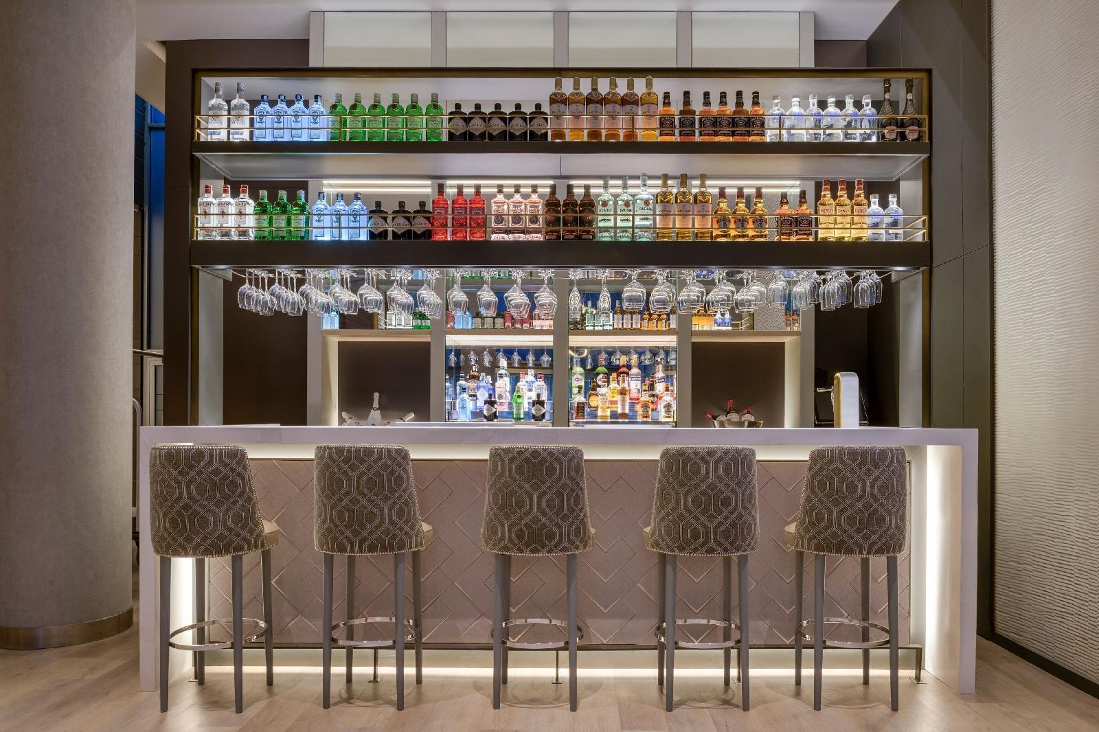 Ac Hotel Som By Marriott