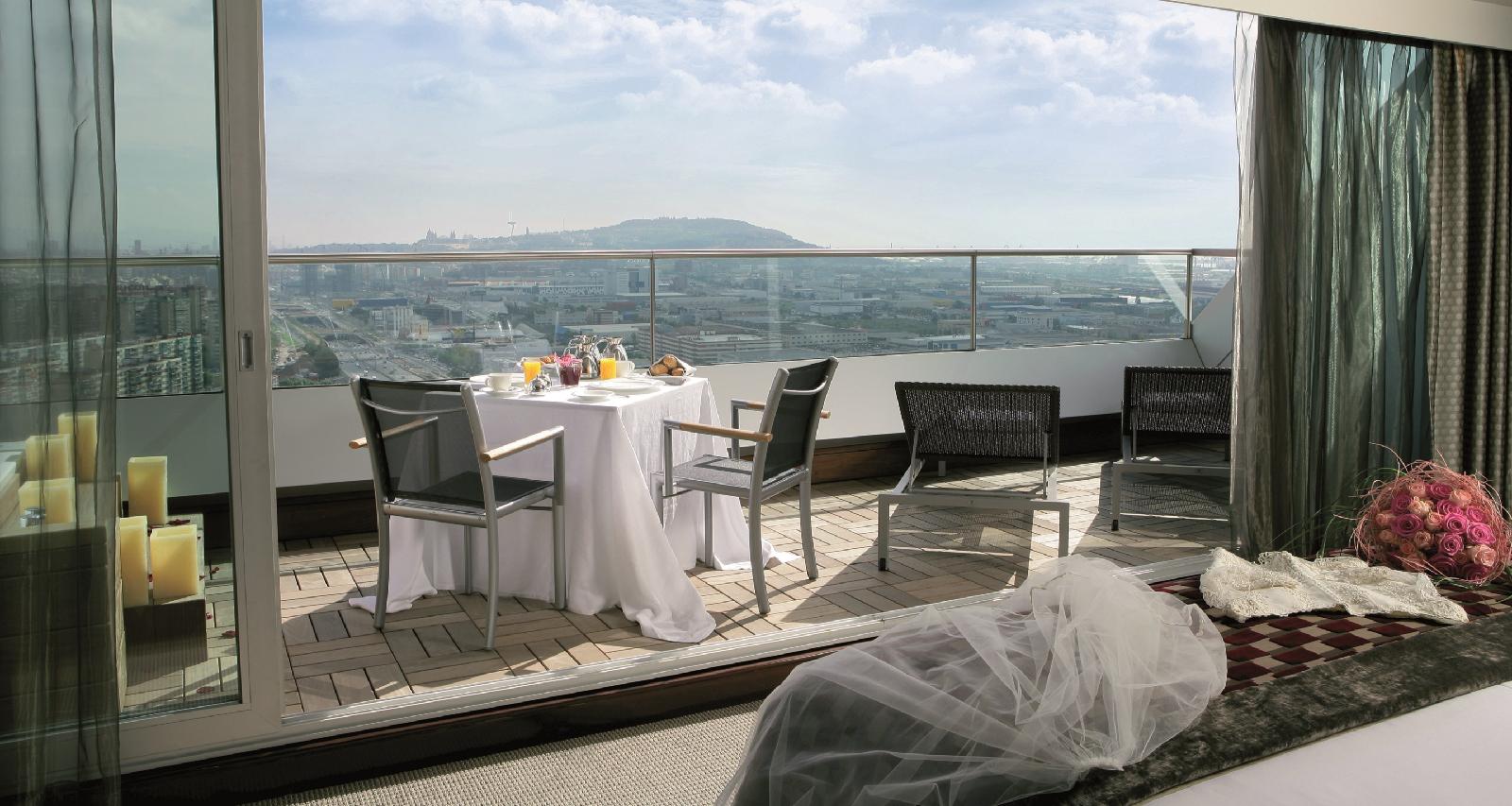 Hyatt Regency Barcelona Tower