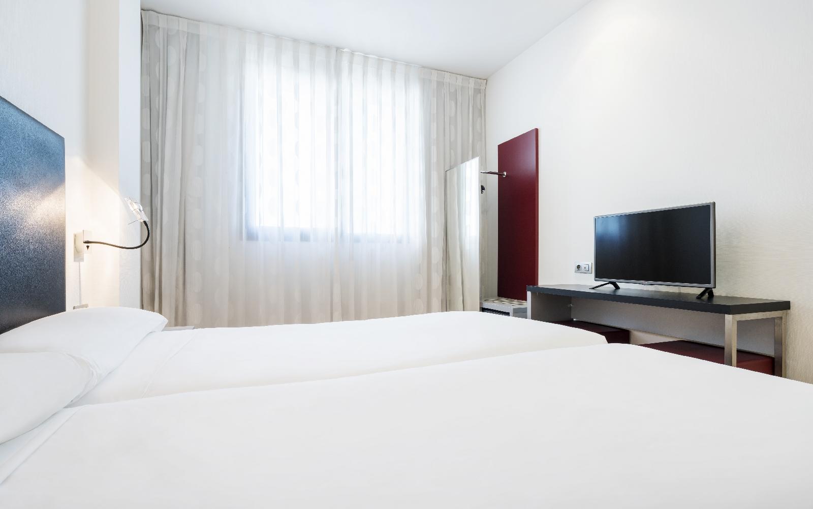 Hotel Ilunion Aqua 3