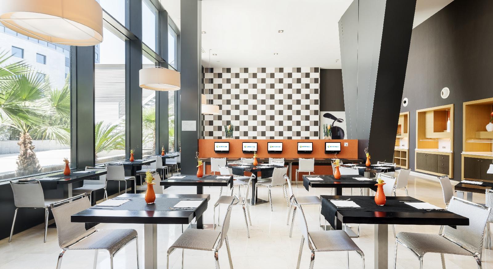 Hotel Ilunion Aqua 3