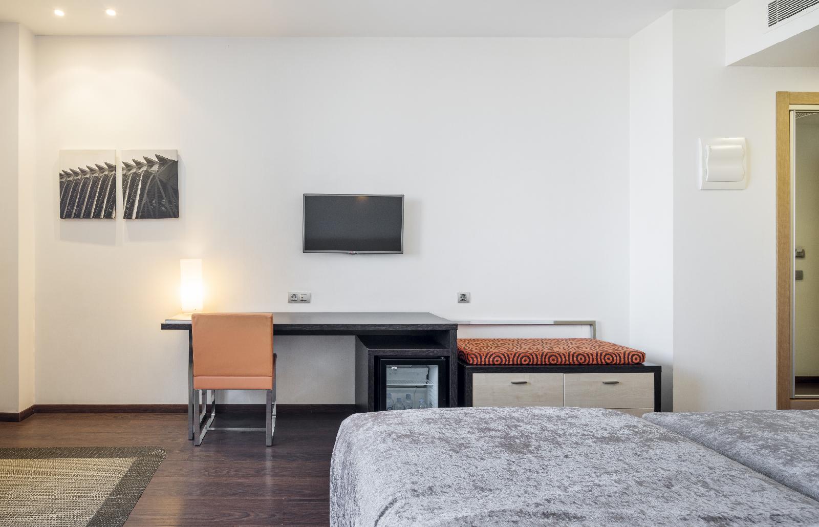 Hotel Ilunion Aqua 4