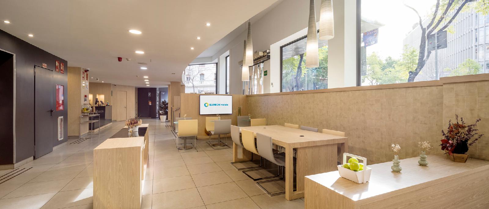 Ilunion Auditori  Hotel