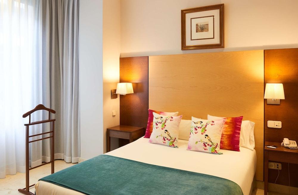 Suites Barrio De Salamanca Hotel