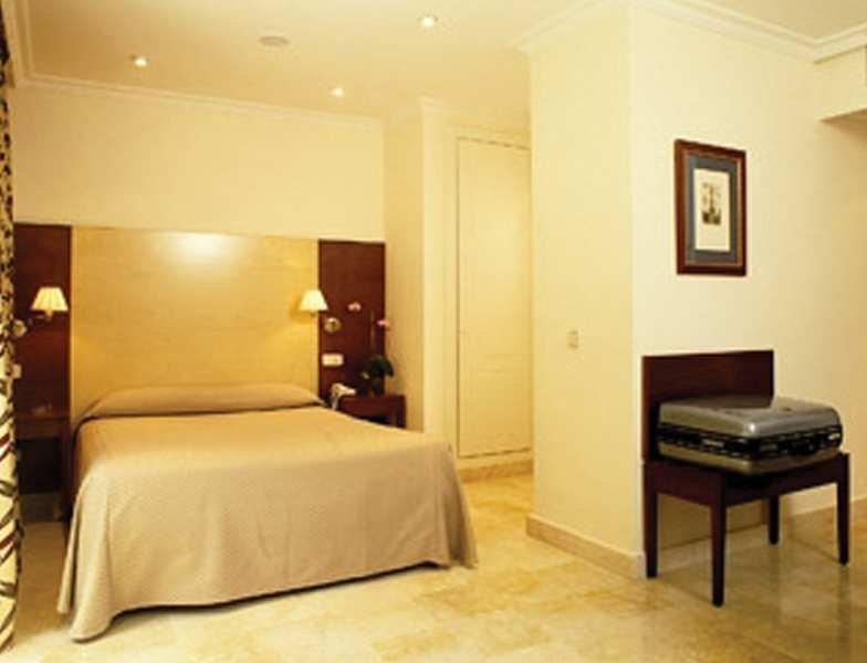 Suites Barrio De Salamanca Hotel