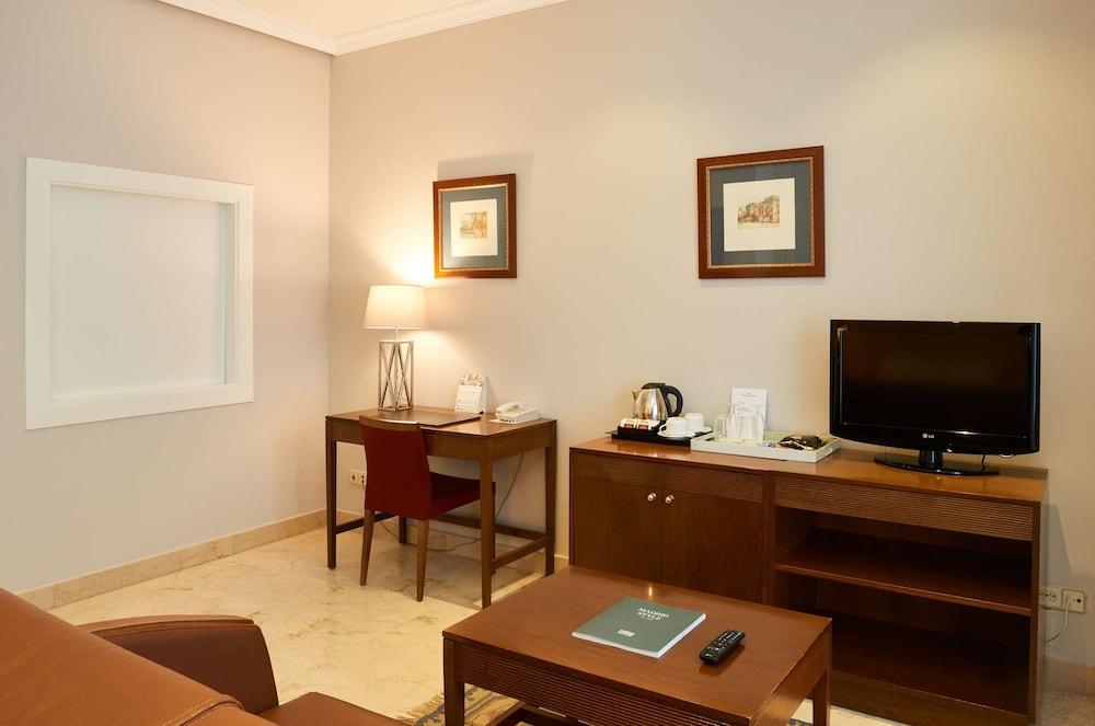 Suites Barrio De Salamanca Hotel