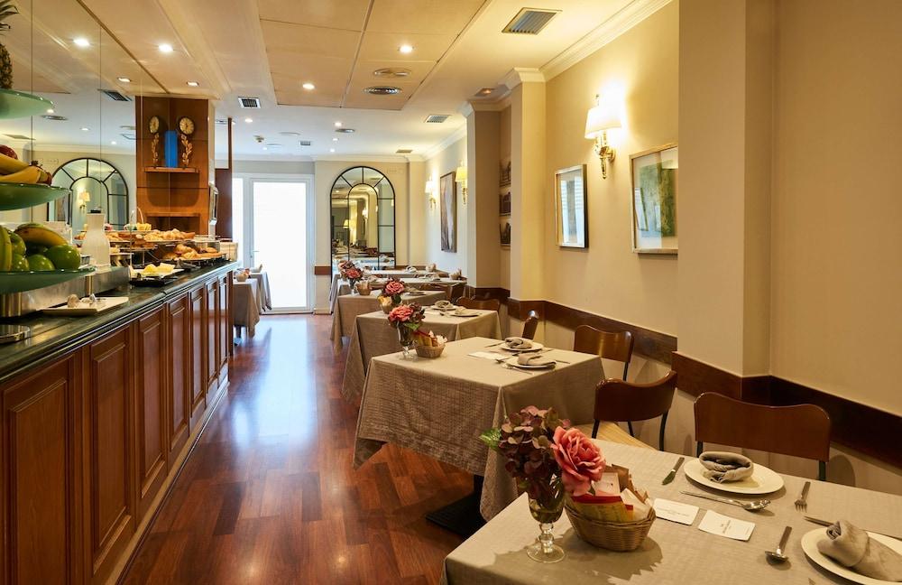 Suites Barrio De Salamanca Hotel