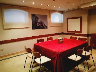 Suites Barrio De Salamanca Hotel