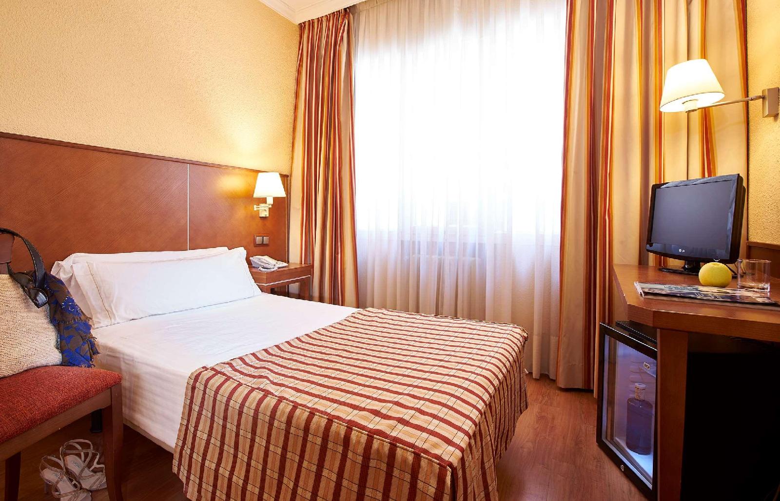 Hotel Casón Del Tormes