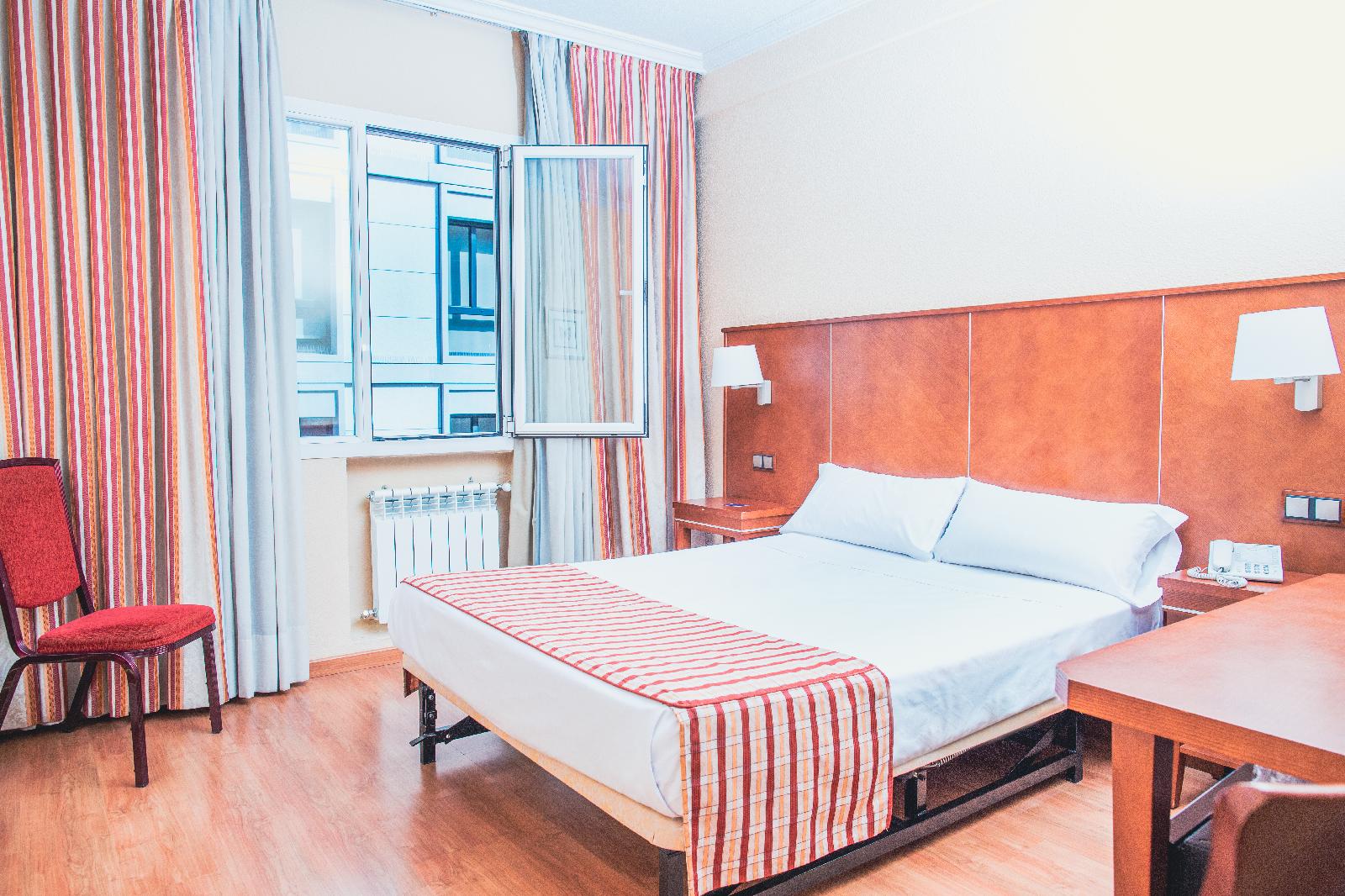 Hotel Casón Del Tormes