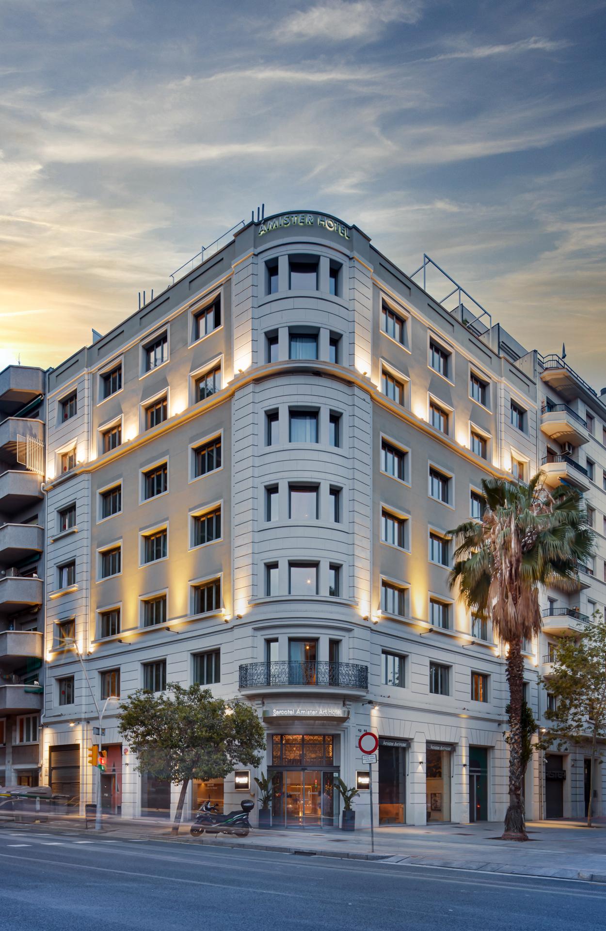 Sercotel Amister Art Hotel