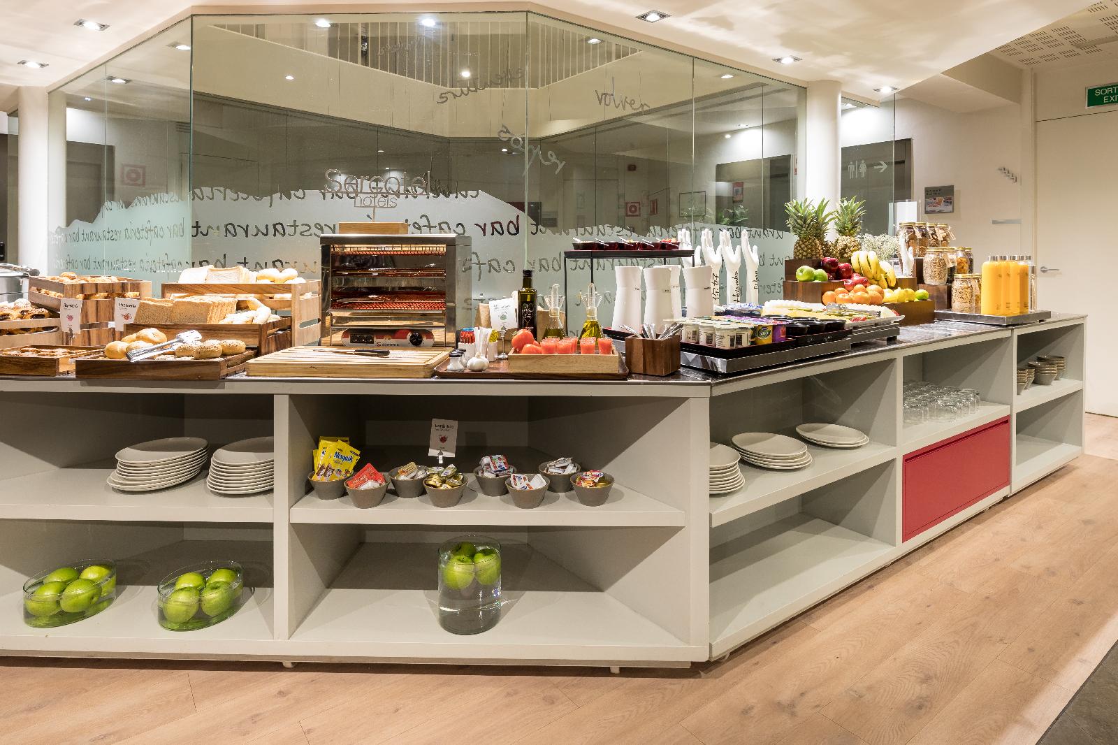 Sercotel Amister Art Hotel