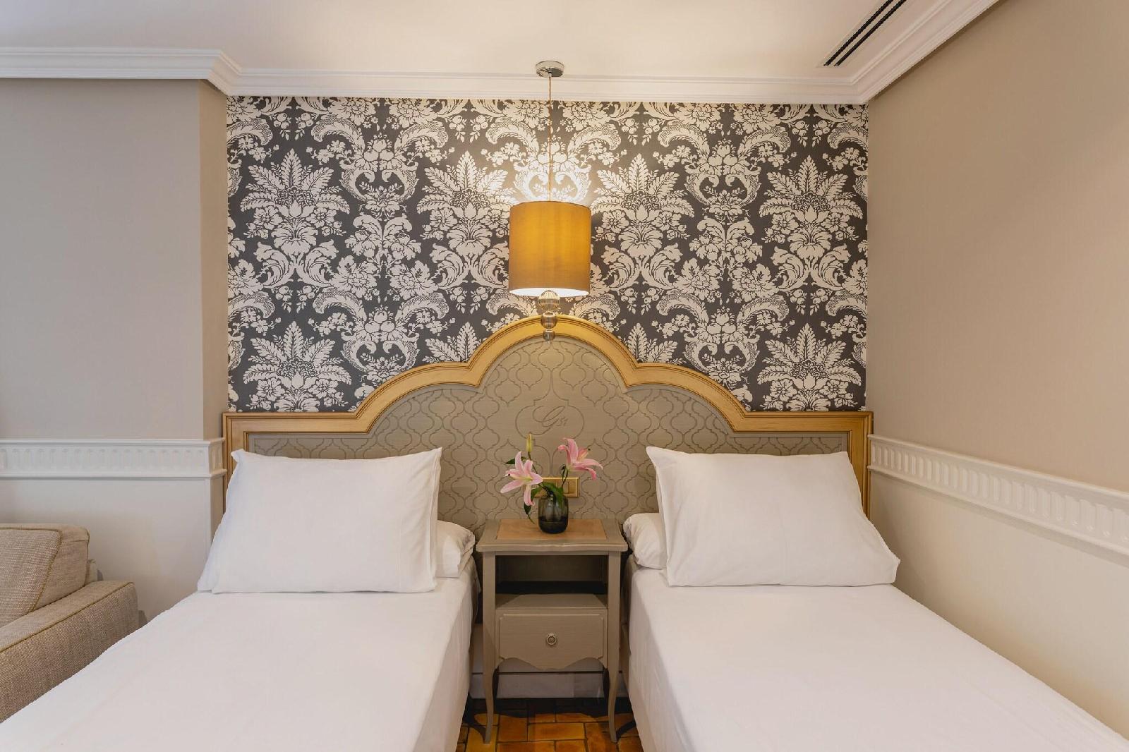 Hotel Gravina 51