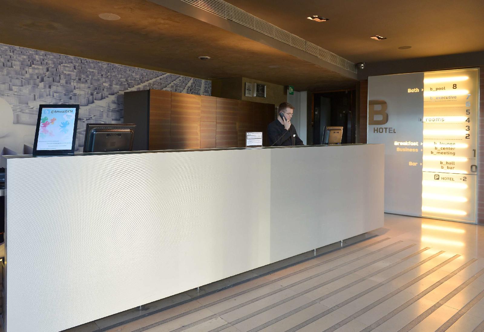 B-Hotel