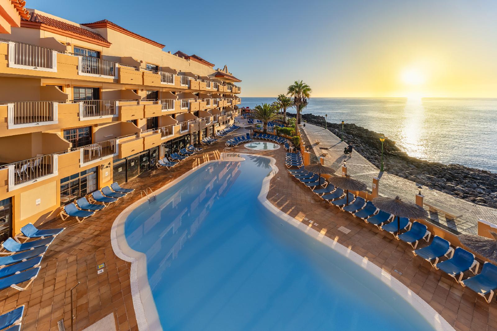 Trips to Fuerteventura | Holidays from £547 | Logitravel