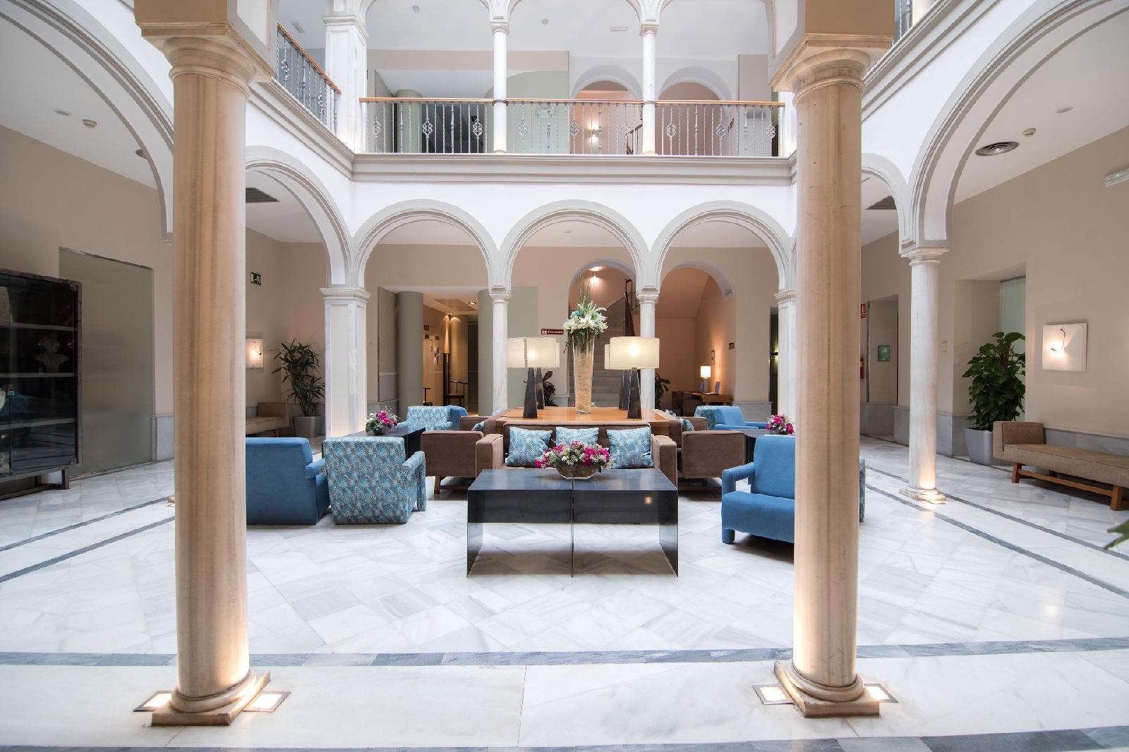 Petit Palace Marqués Santa Ana