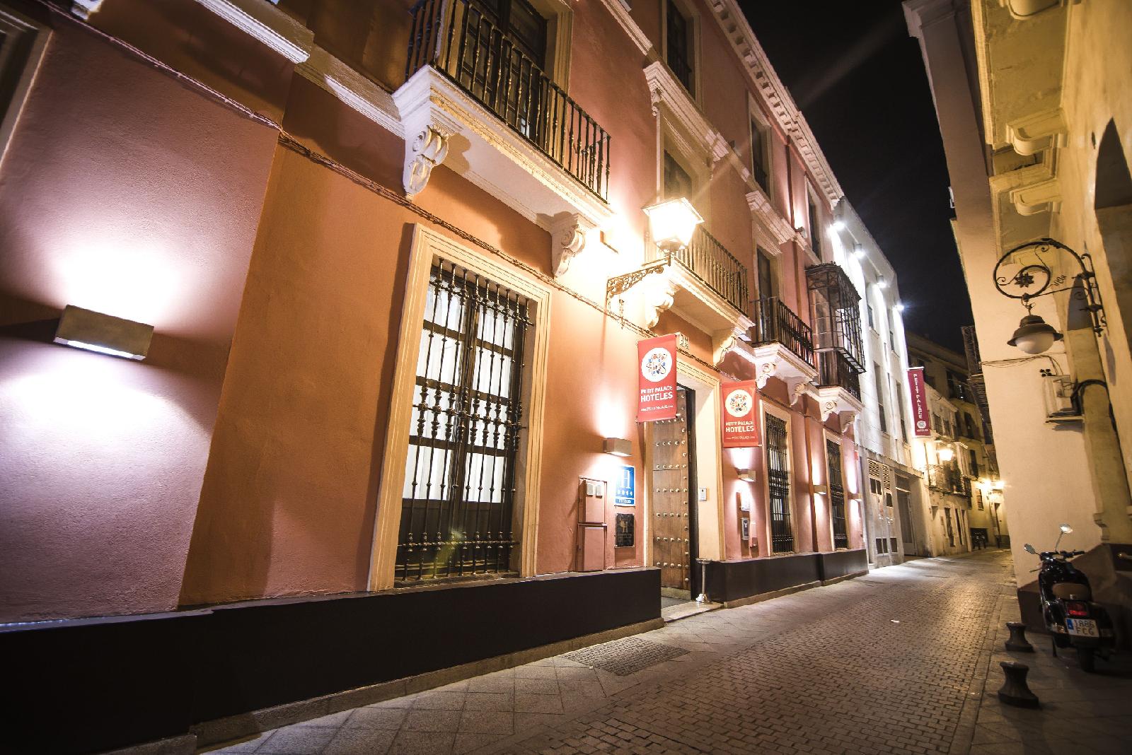 Petit Palace Marqués Santa Ana