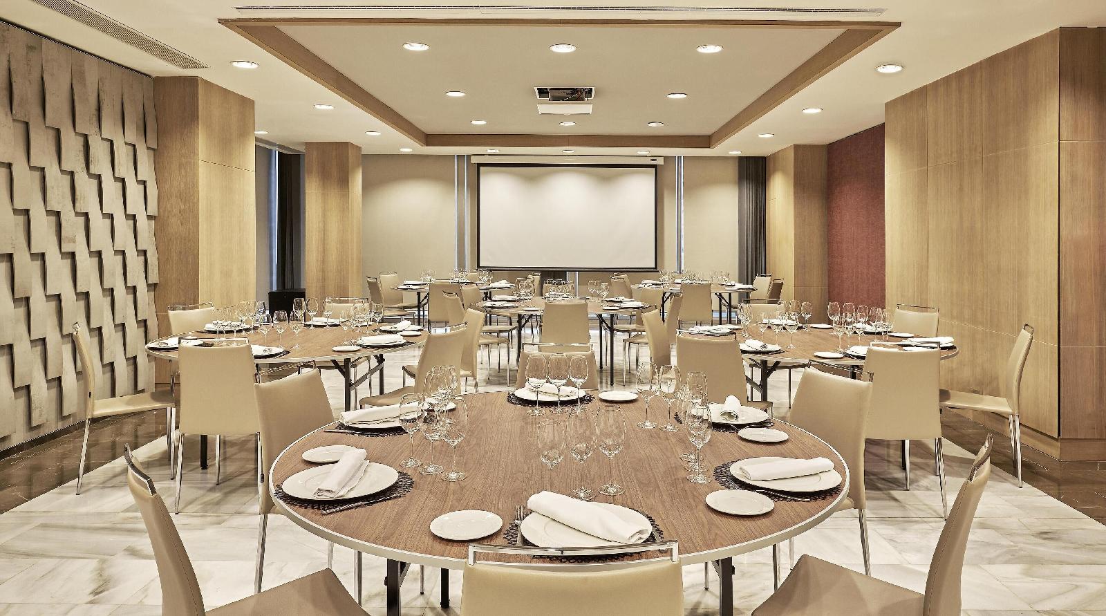 NH Collection Madrid Eurobuilding