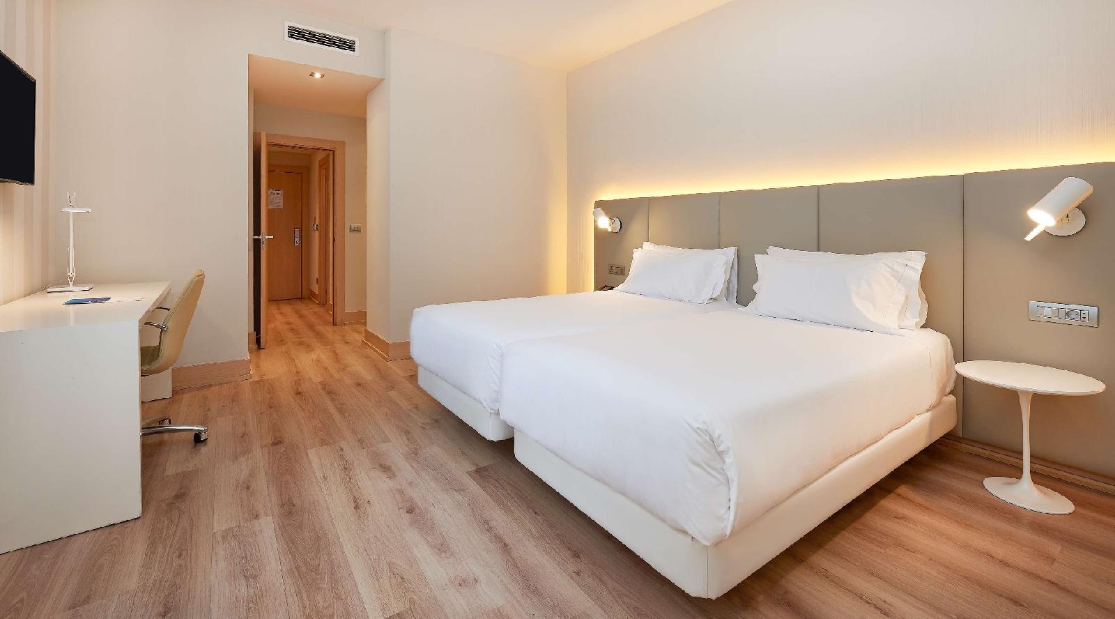 Nh Bilbao Deusto