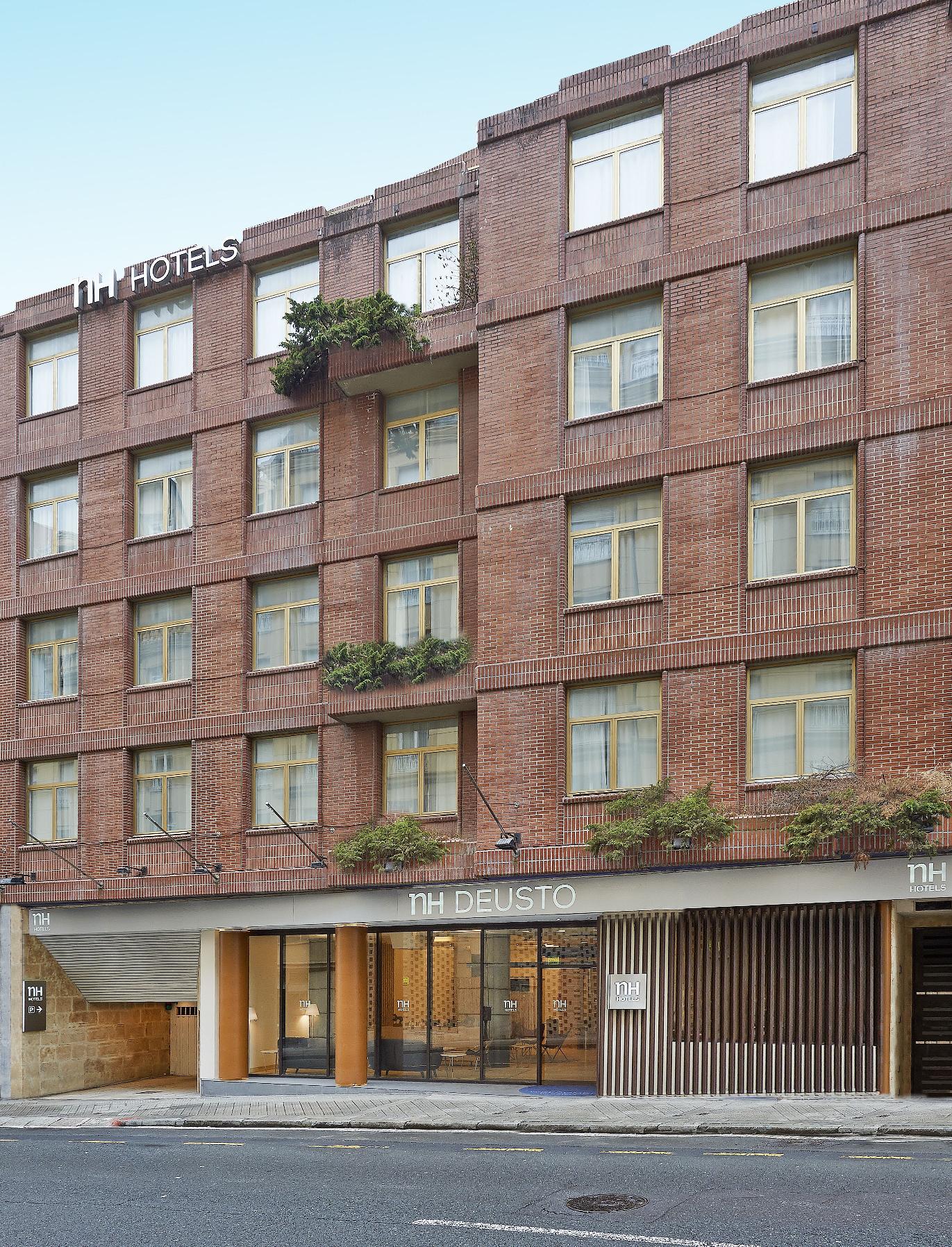 Nh Bilbao Deusto