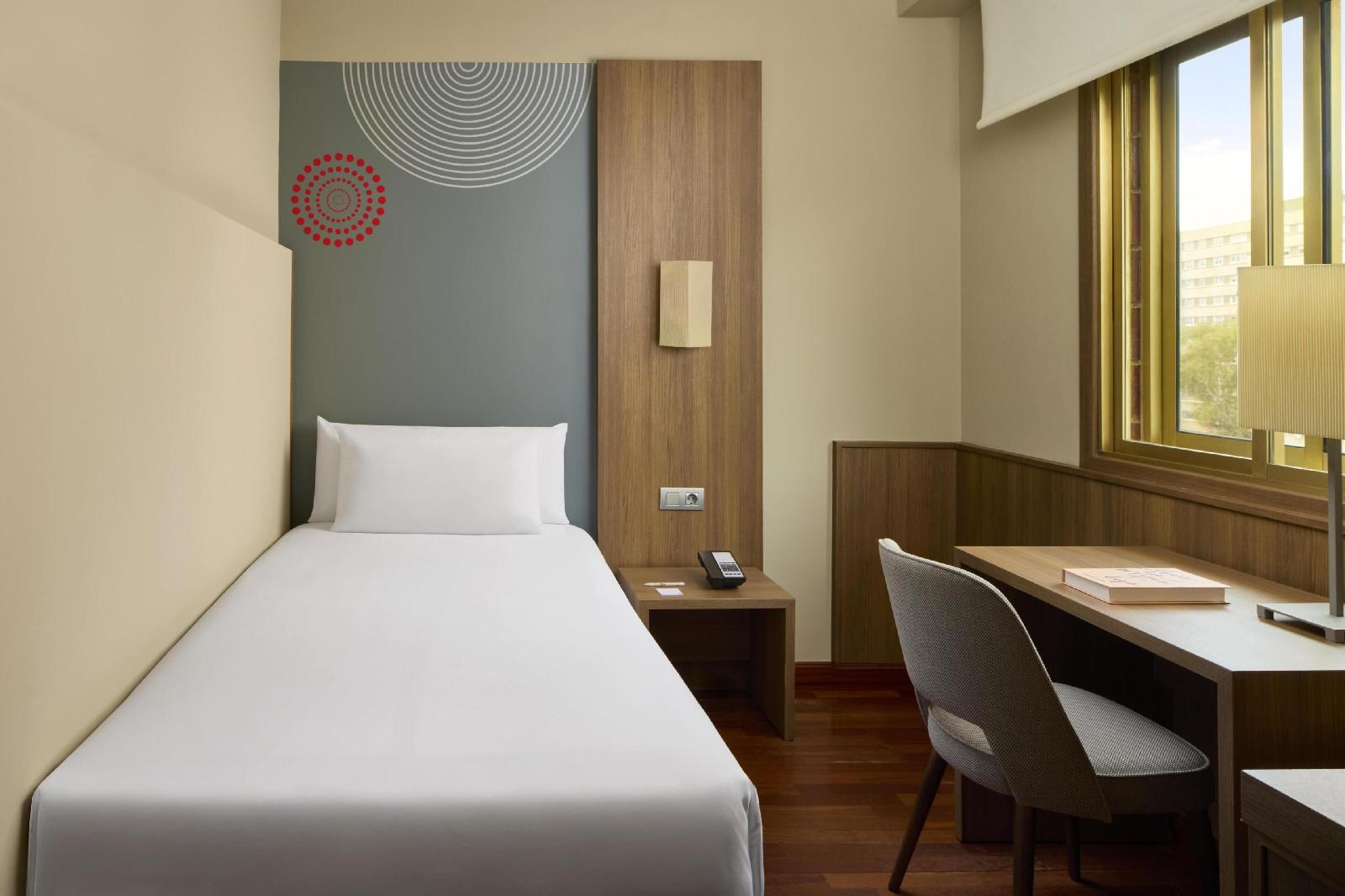 iStay by NH Zaragoza Sport Hotel