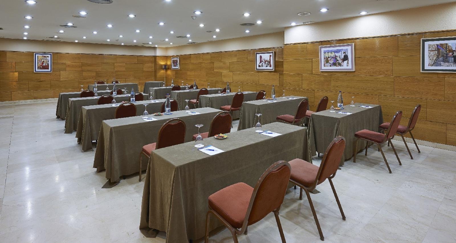 iStay by NH Zaragoza Sport Hotel