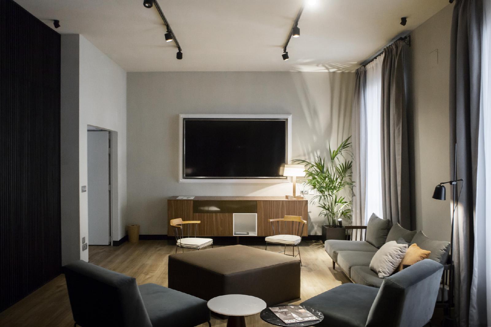 Icon Embassy