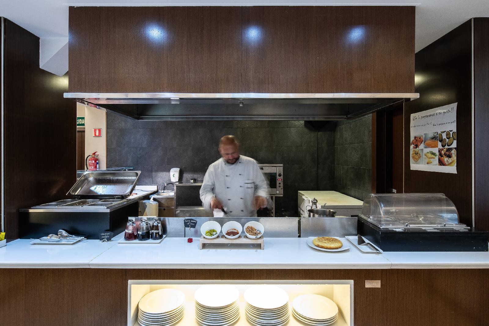 Catalonia Goya Hotel