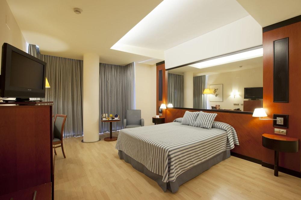 Olympia Hotel Events & Spa