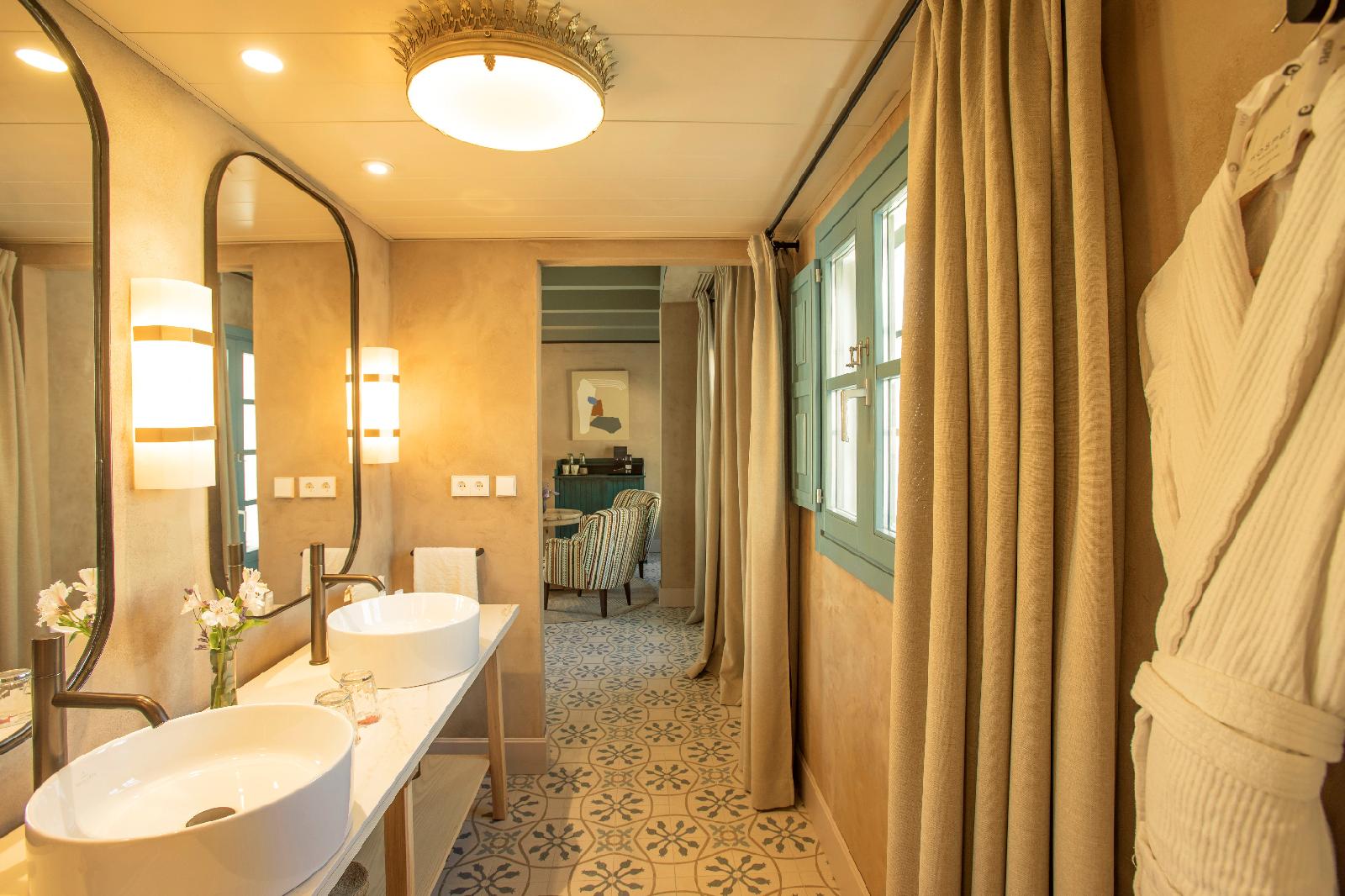 Hospes Las Casas Del Rey De Baeza, A Member Of Design Hotels