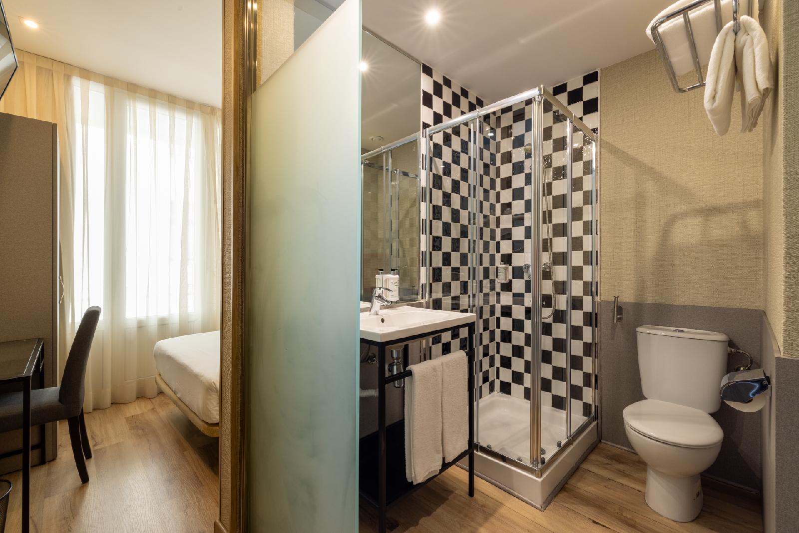 Hotel Avenida Gran Via