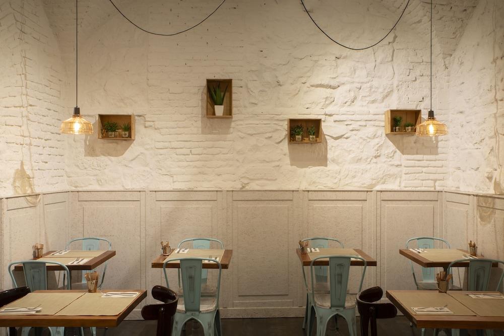 Petit Palace Plaza Del Carmen