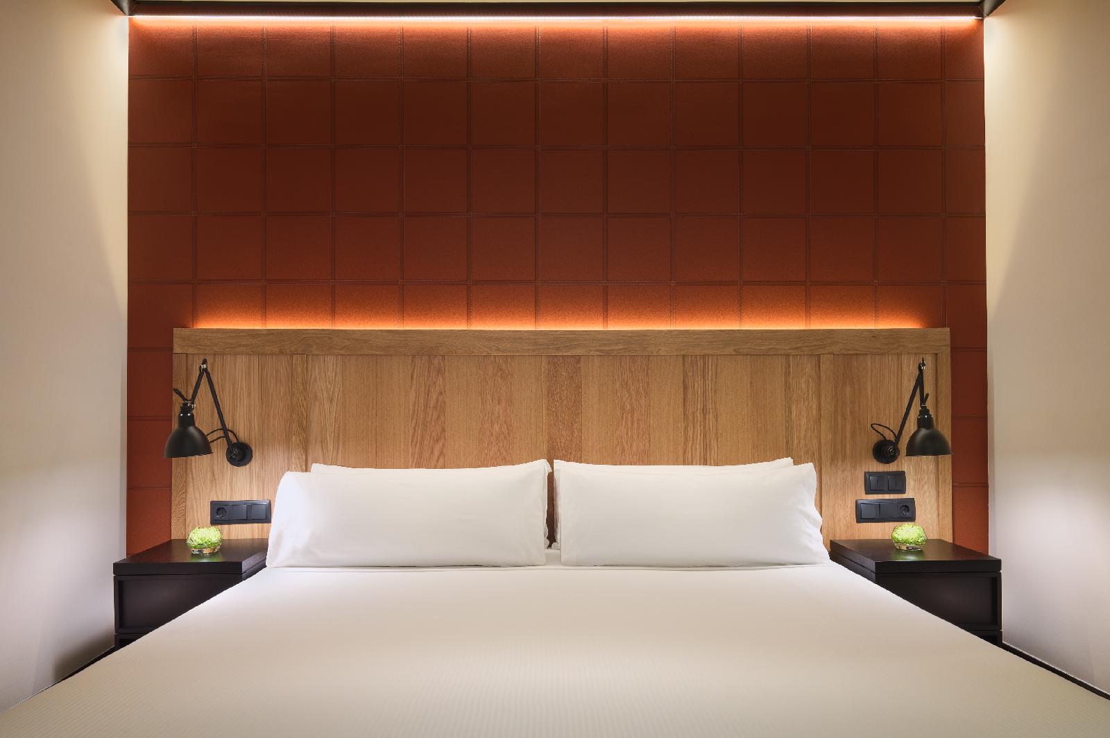 H10 Puerta De Alcalá 4* Sup
