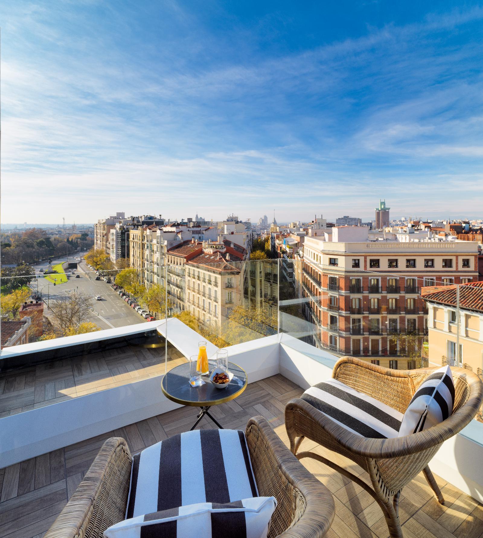 H10 Puerta De Alcalá 4* Sup