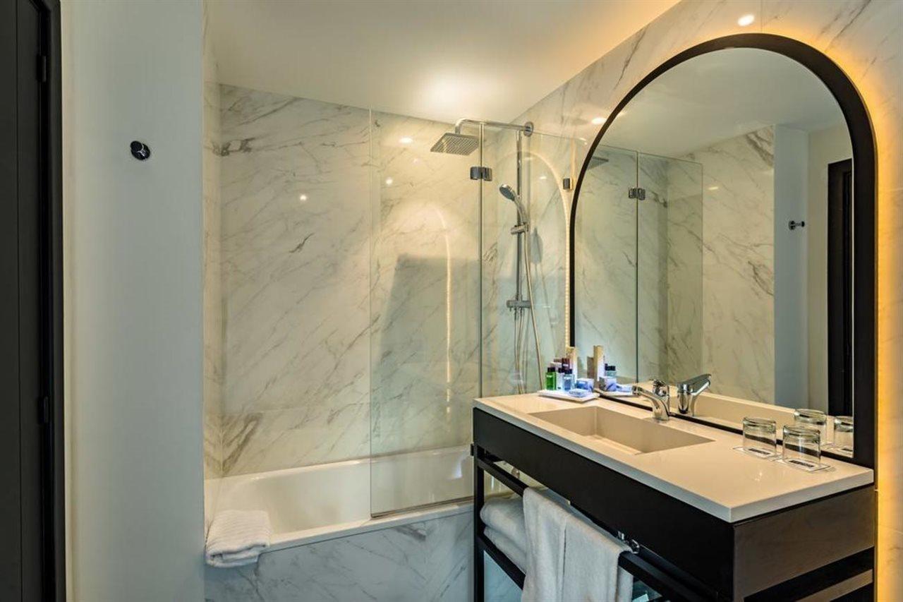 H10 Puerta De Alcalá 4* Sup