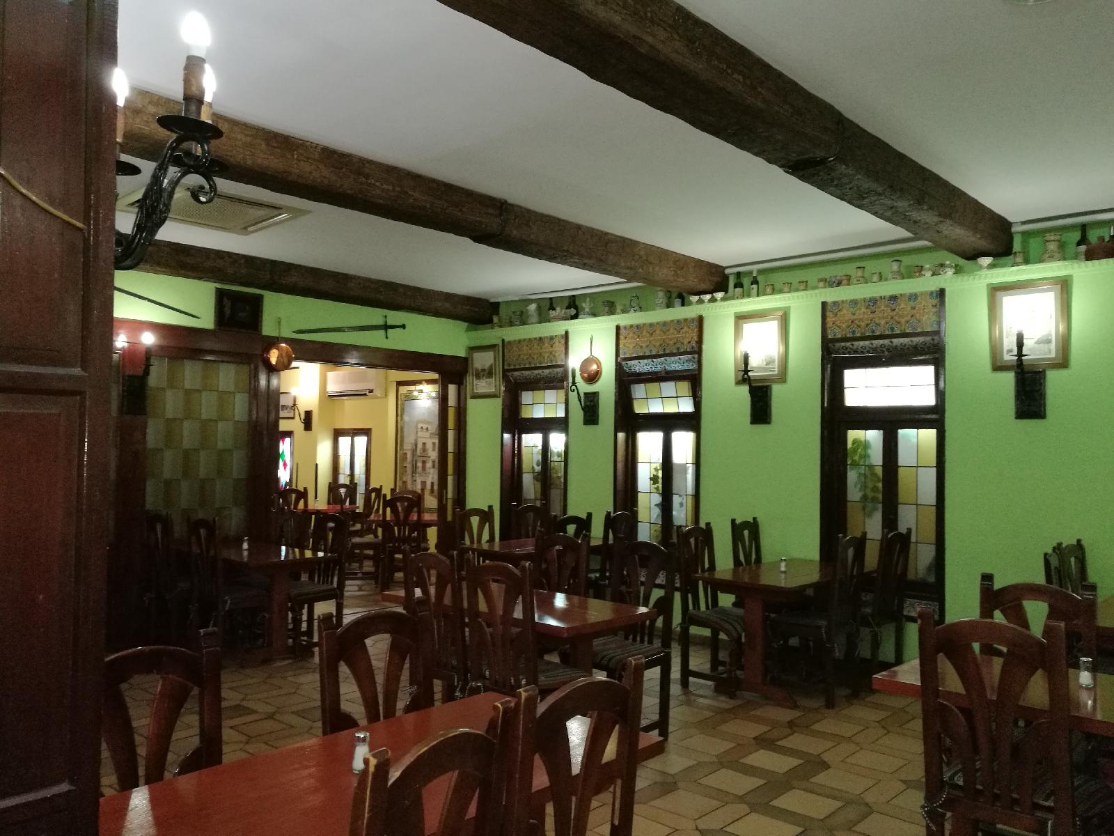 Casual Don Juan Tenorio Sevilla